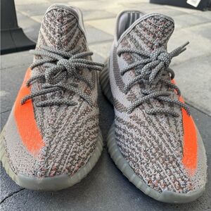 Yeezy Sneakers